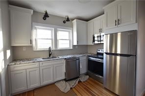 202 Bayview Avenue B