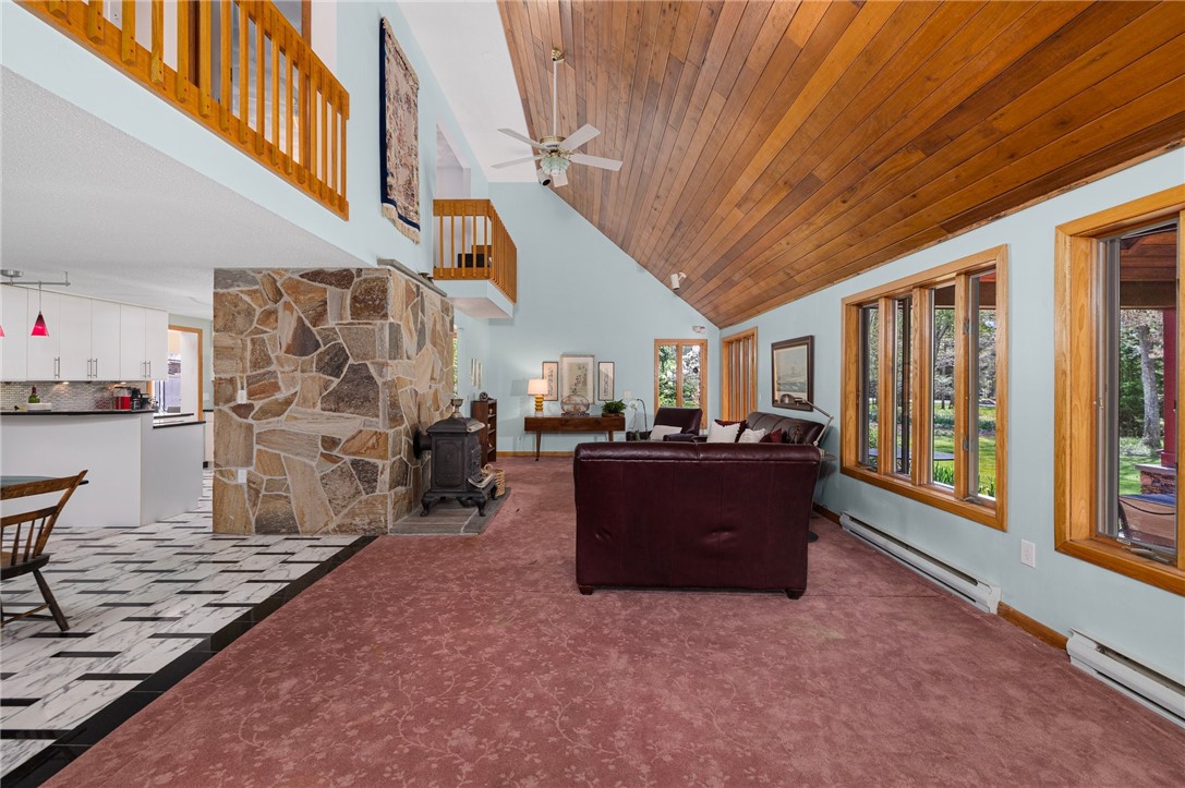 589 East Shore Road Road