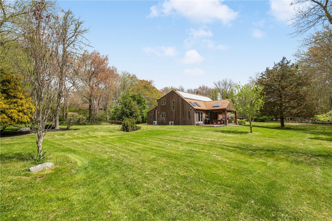 589 East Shore Road Road