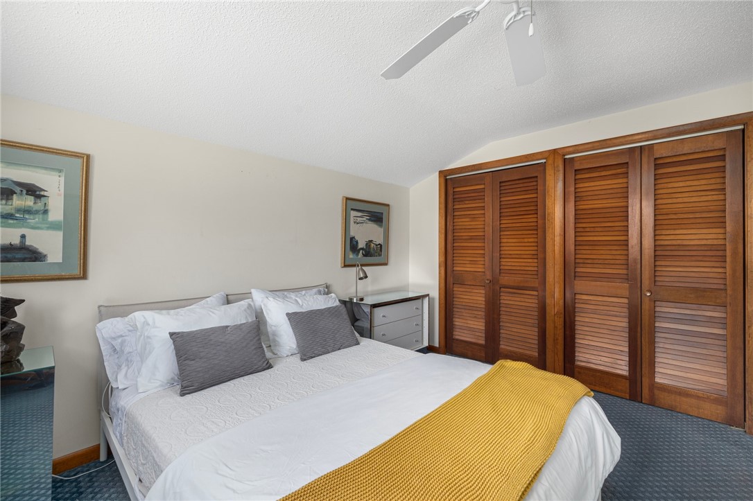 589 East Shore Road Road