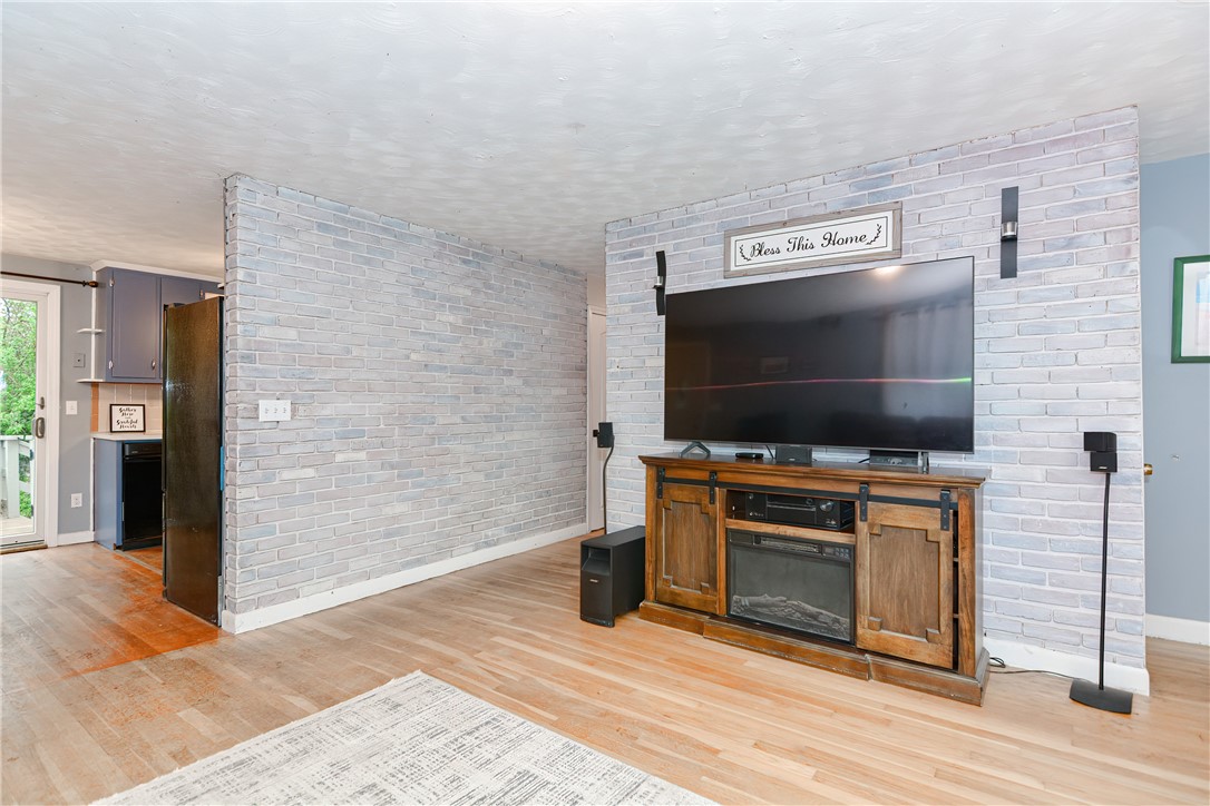 126 Briarwood Avenue