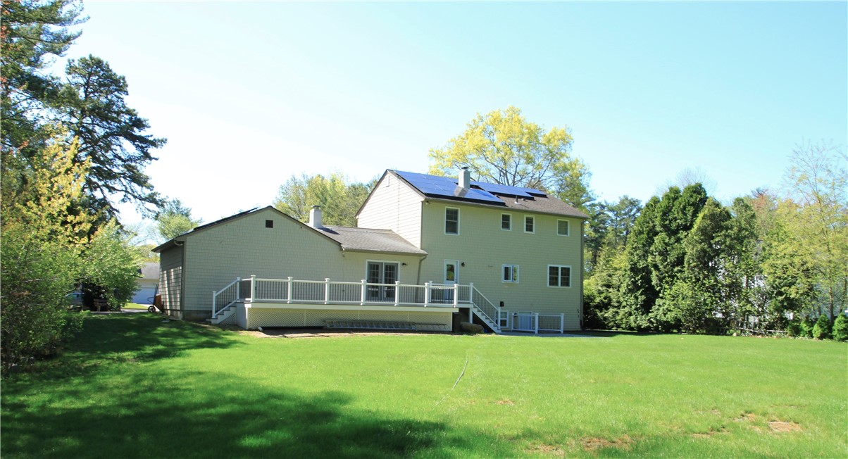 15 Wood Cove Drive