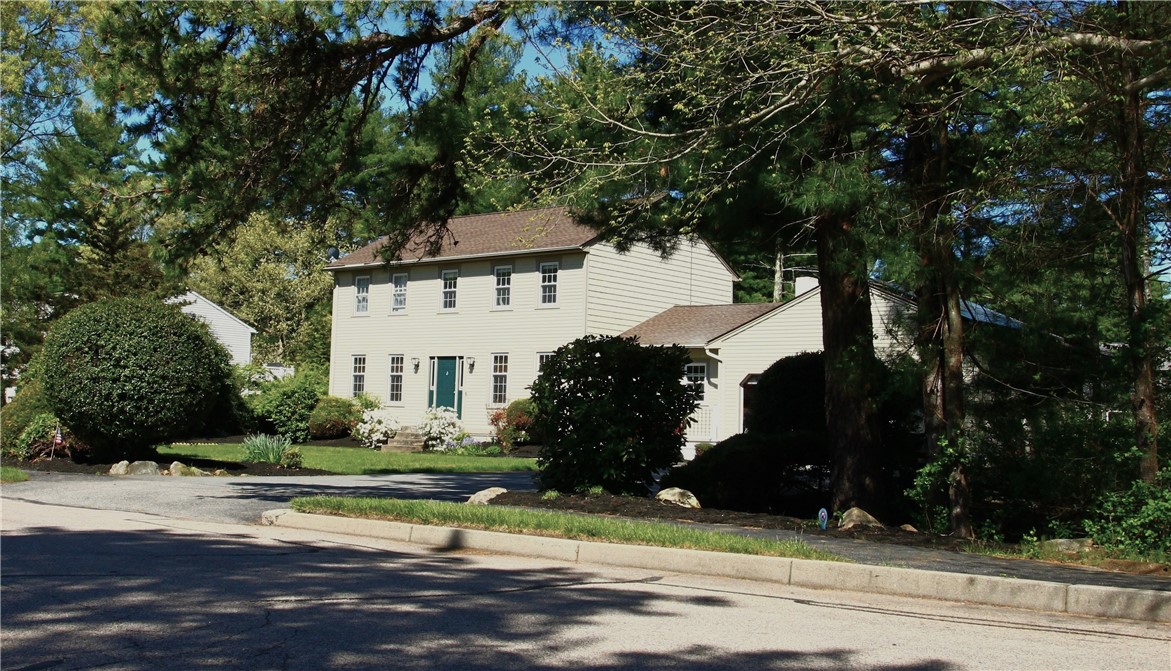 15 Wood Cove Drive