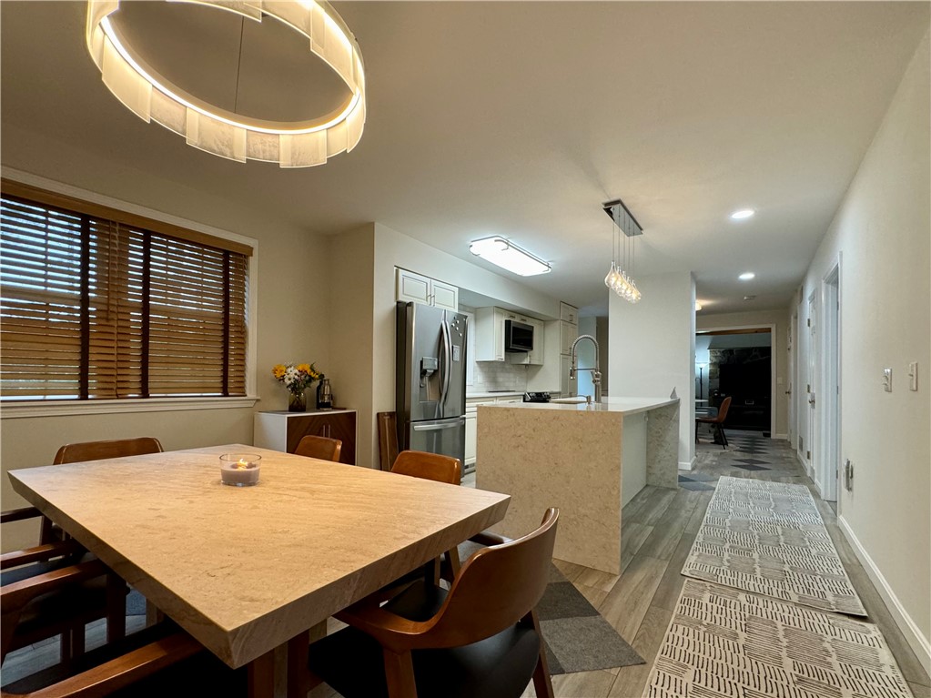 15 Wood Cove Drive