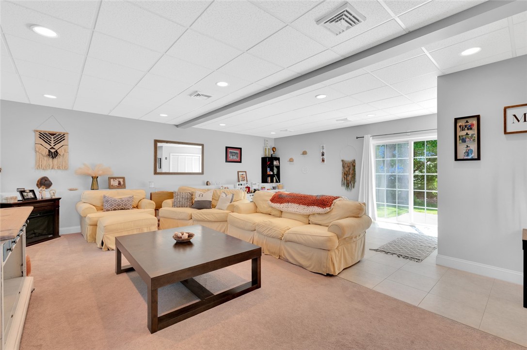 10 Soltys Court