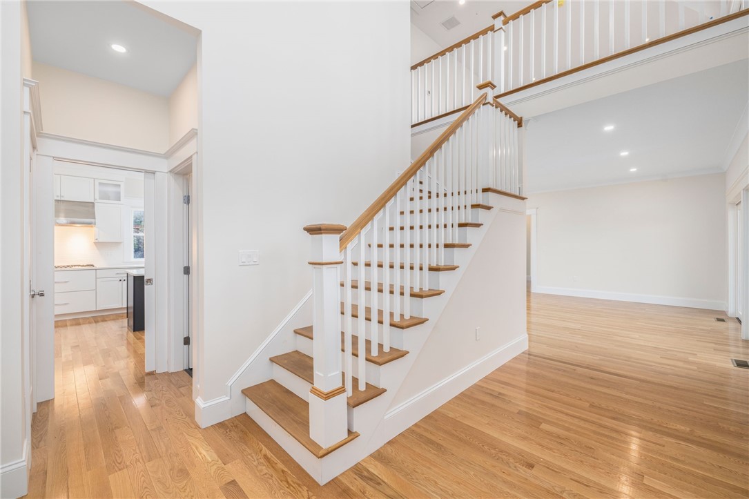 24 Willow Lane