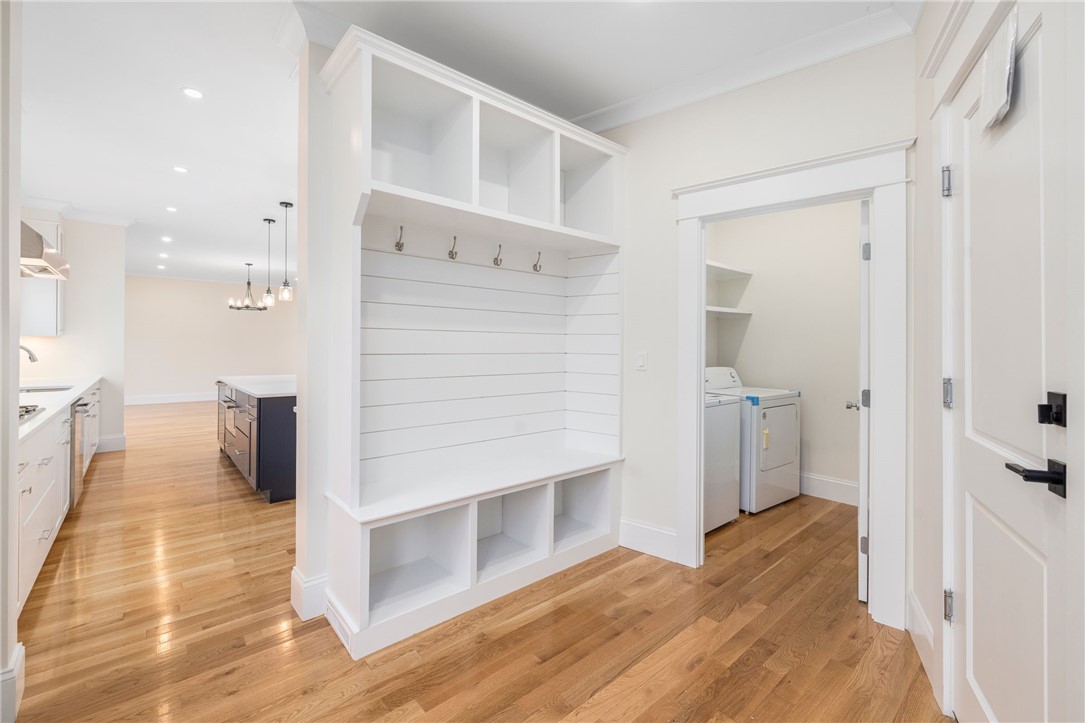 24 Willow Lane