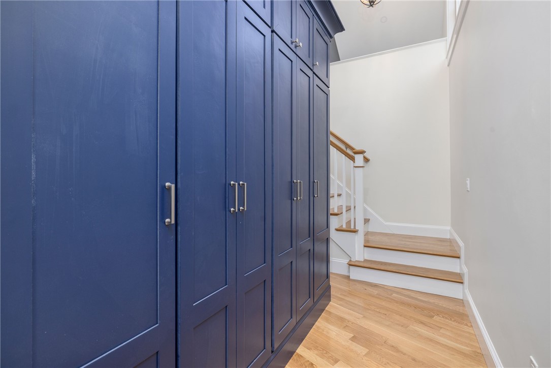 24 Willow Lane