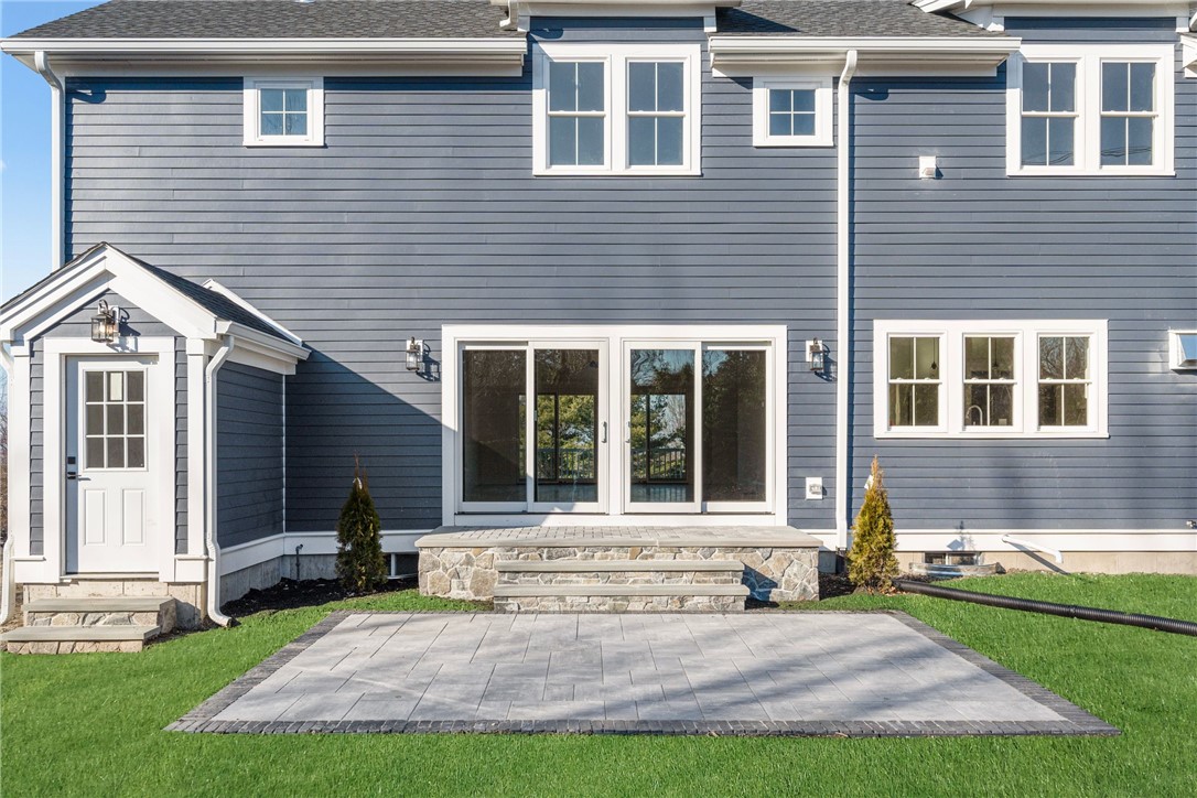 24 Willow Lane
