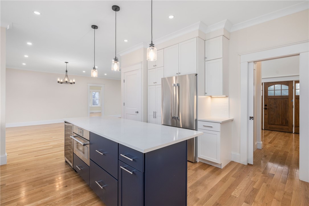 24 Willow Lane