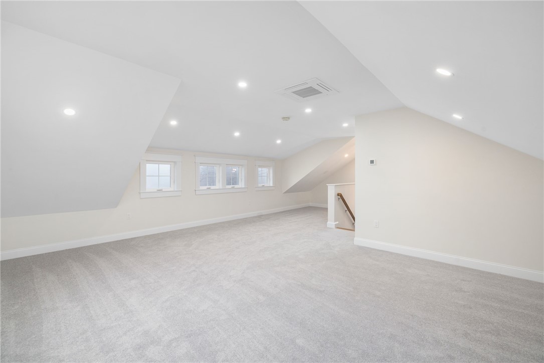24 Willow Lane