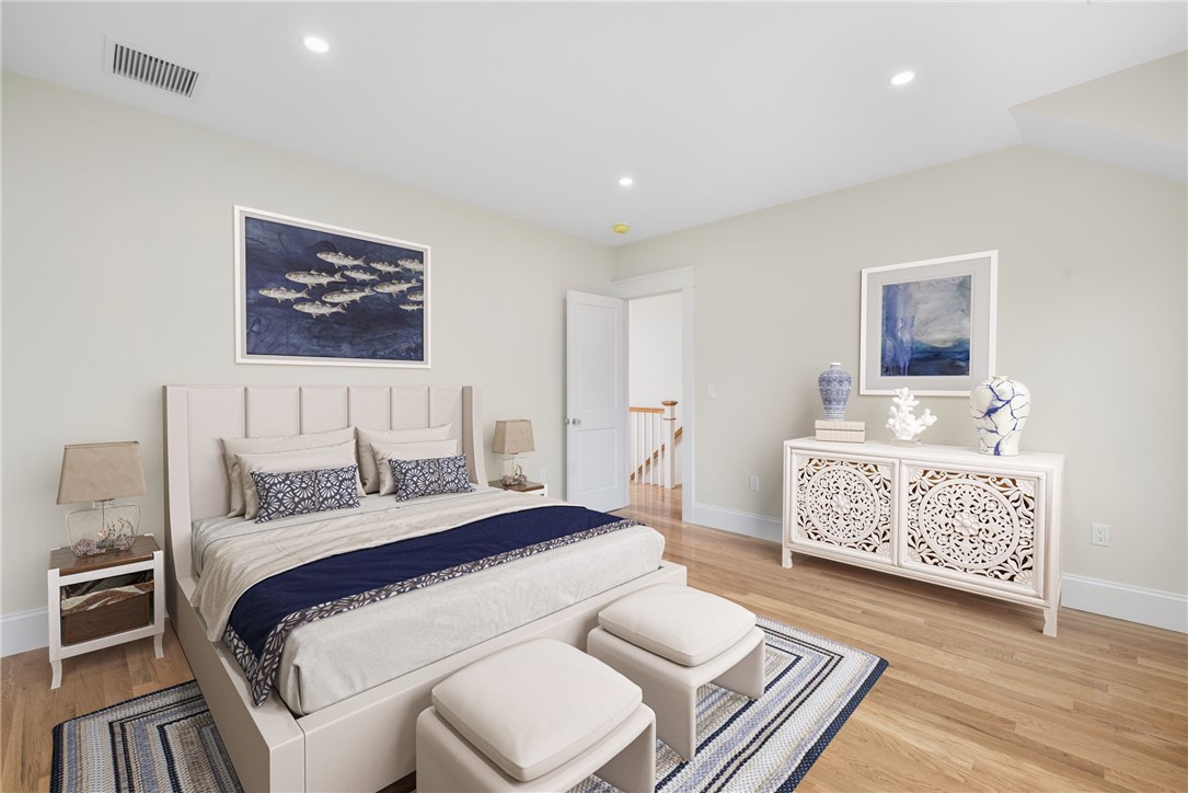 24 Willow Lane