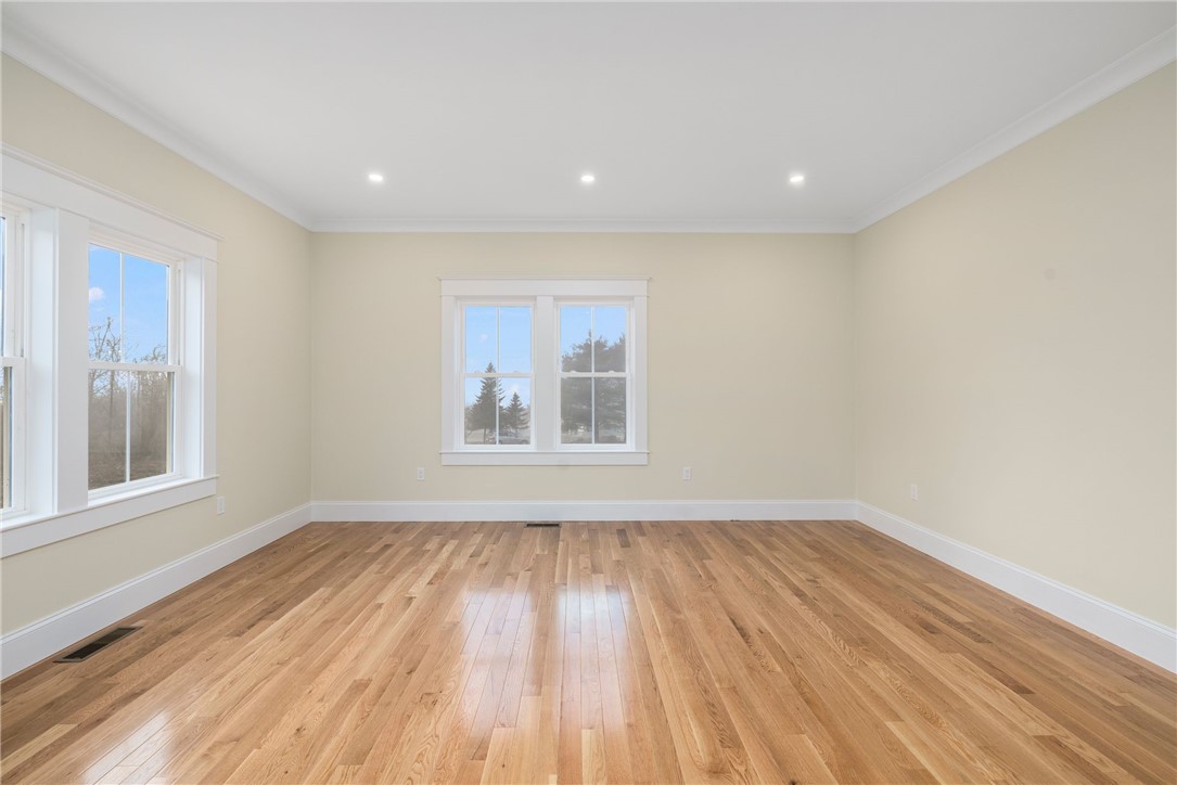 24 Willow Lane