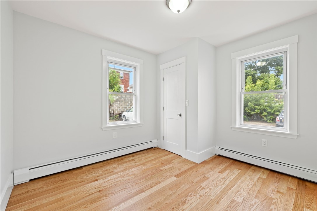 107 Tell Street 3R