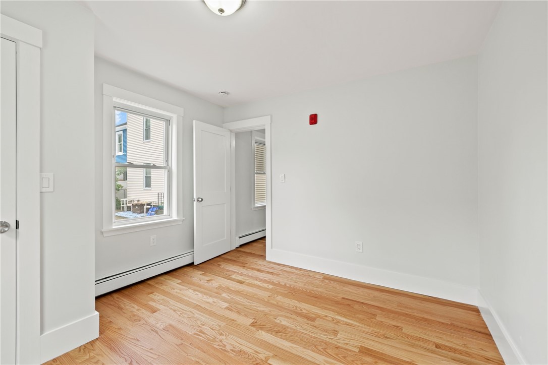 107 Tell Street 3R