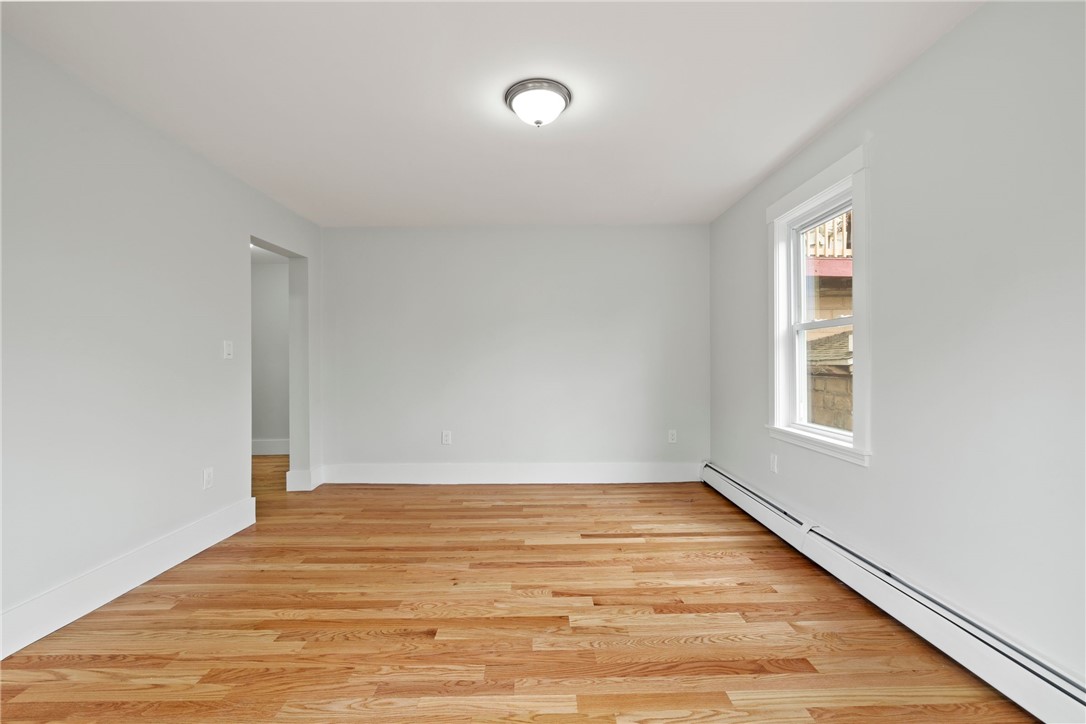 107 Tell Street 3R