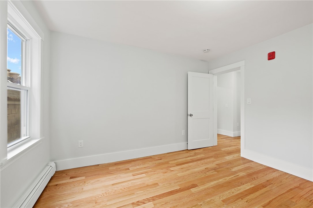 107 Tell Street 3R
