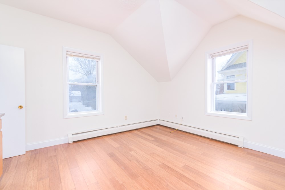 75 Caswell Street 2