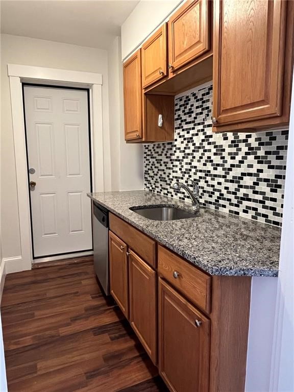 107 Tell Street 1F