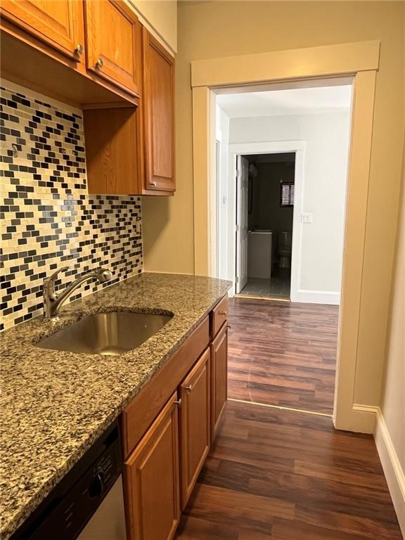 107 Tell Street 1F