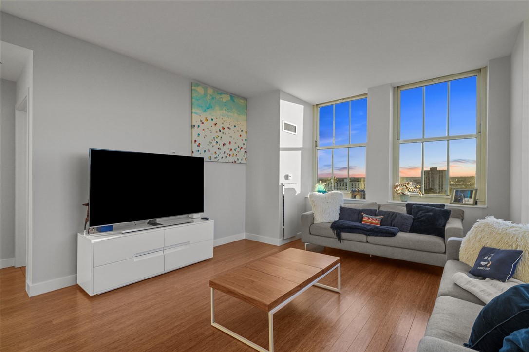1 West Exchange Street 1802