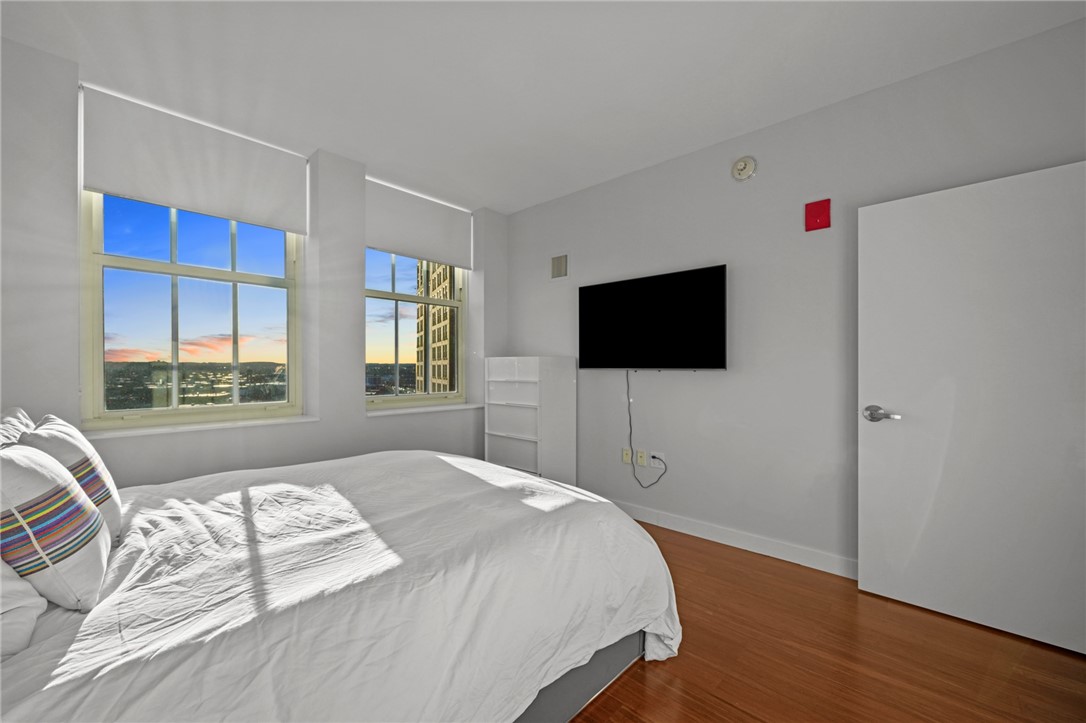 1 West Exchange Street 1802