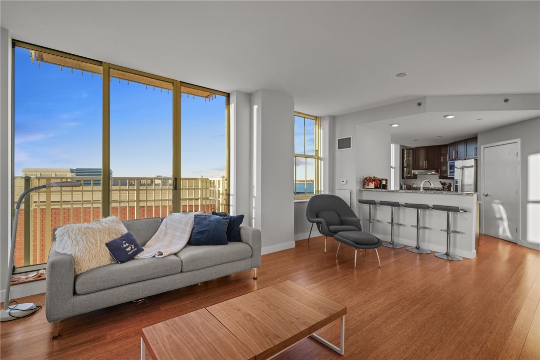 1 West Exchange Street 1802