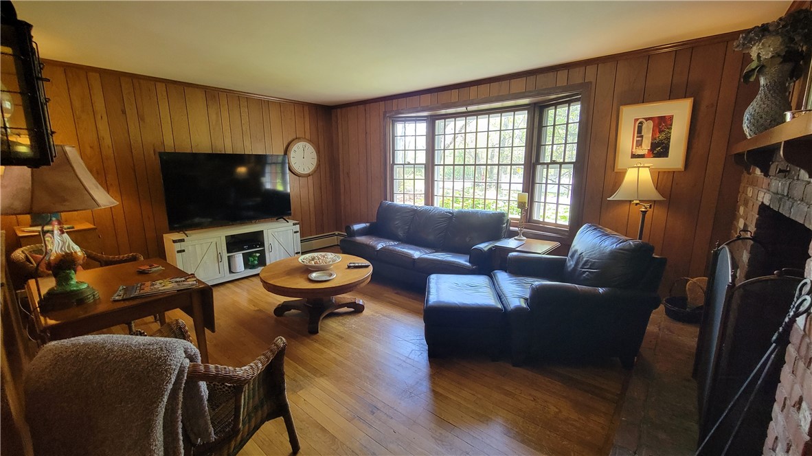 5 Oak Hill Road