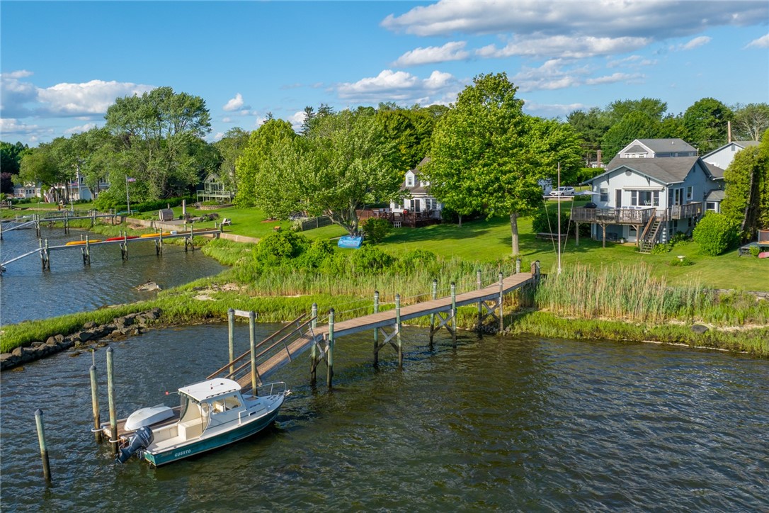 561 Shore Acres Avenue