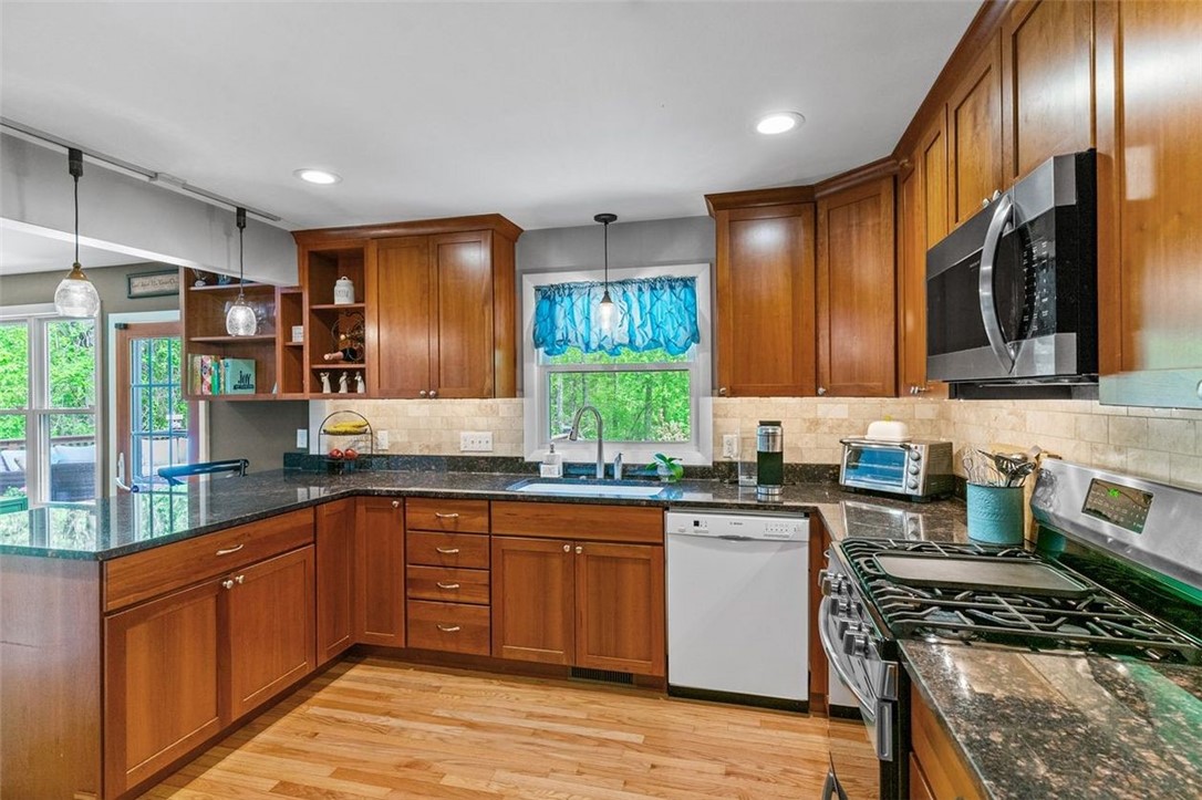 837 Division Road