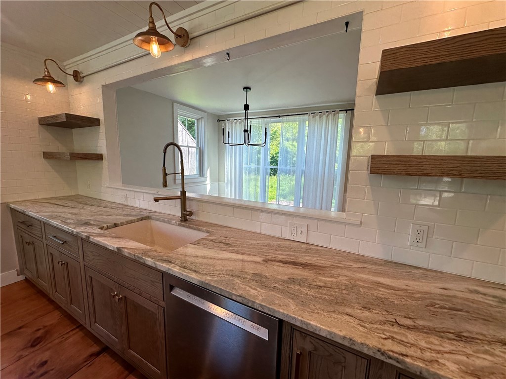 103 Plain Woods Road
