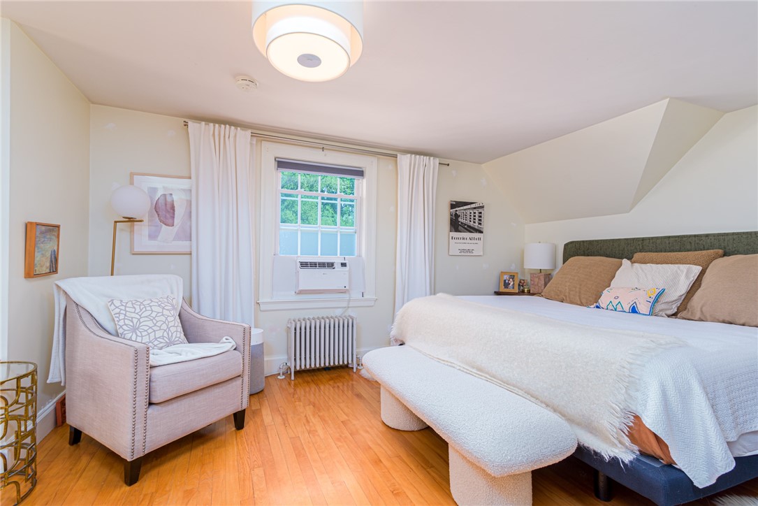 642 Pleasant Valley Parkway