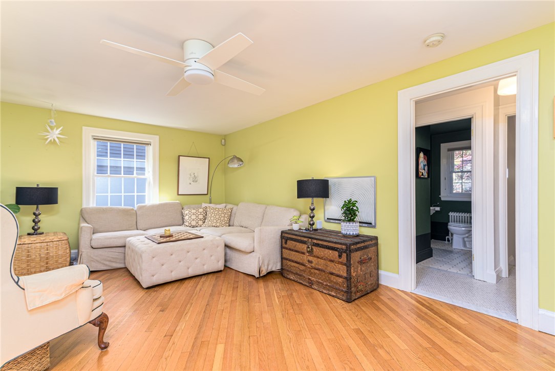 642 Pleasant Valley Parkway