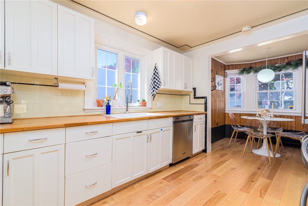 642 Pleasant Valley Parkway