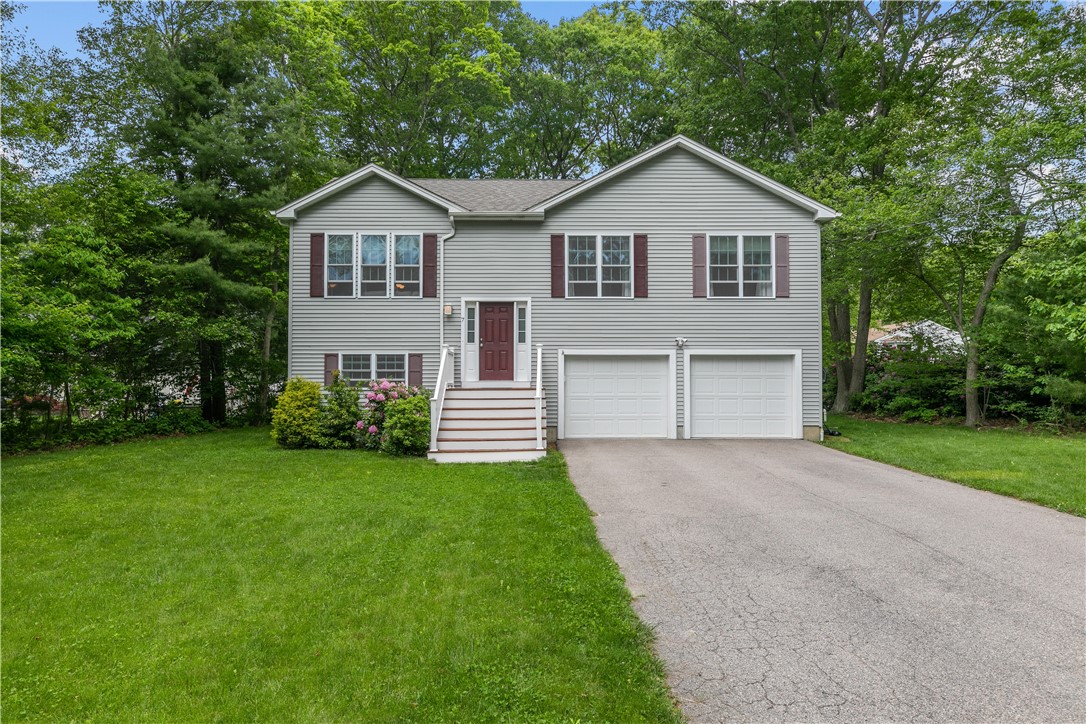 7 Robin Drive