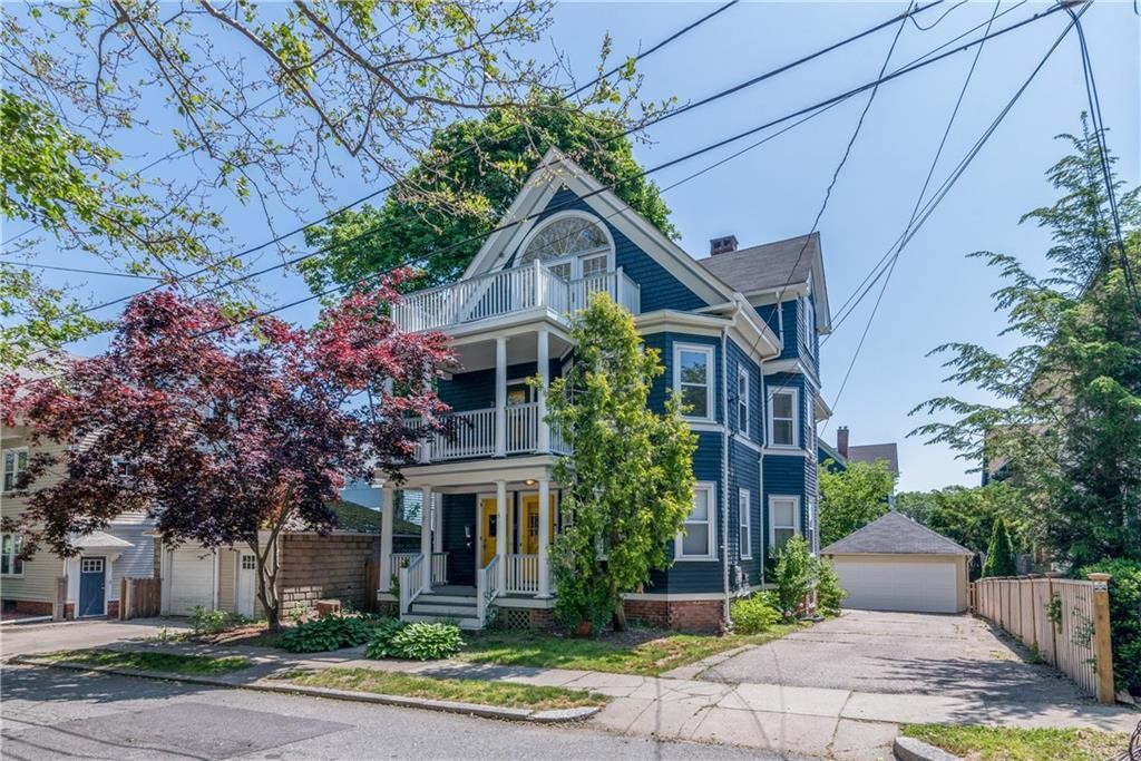 17 Belair Avenue