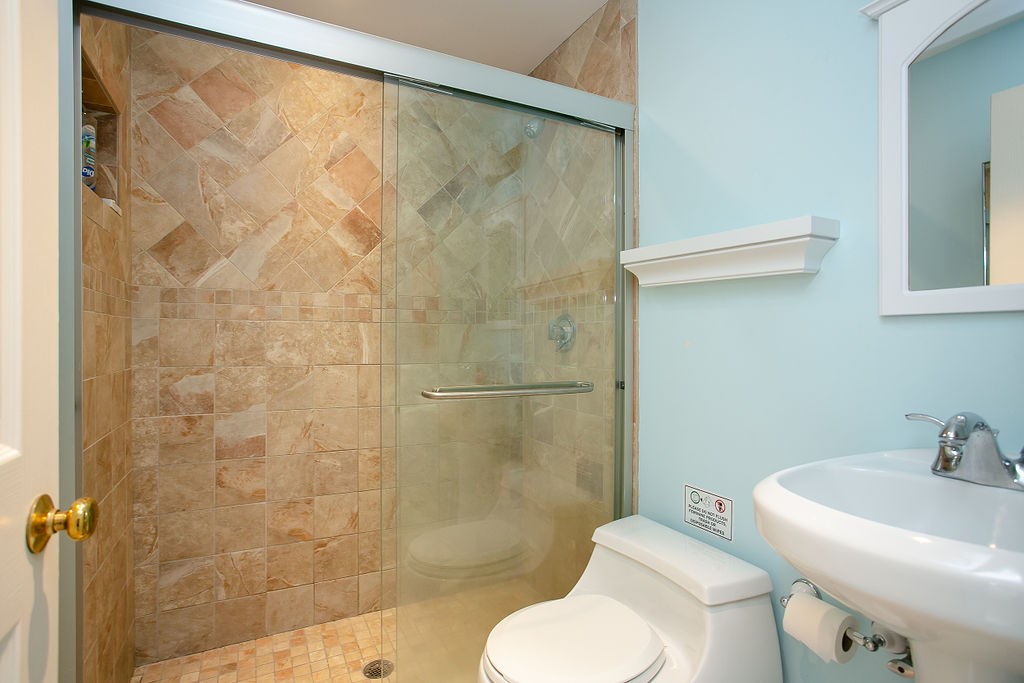 1 Seaview Avenue 4