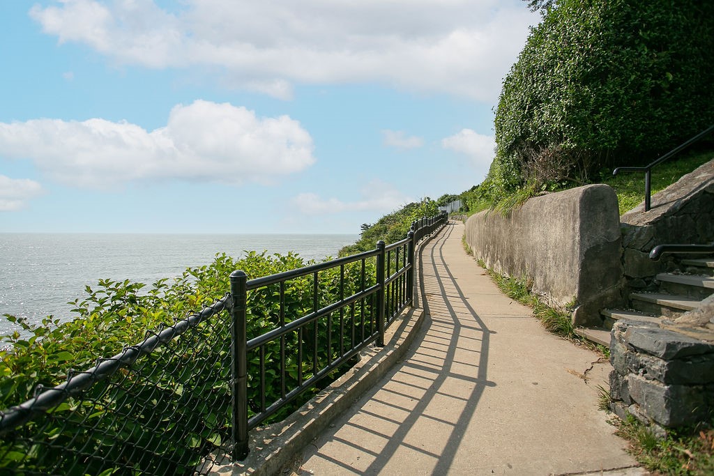1 Seaview Avenue 4
