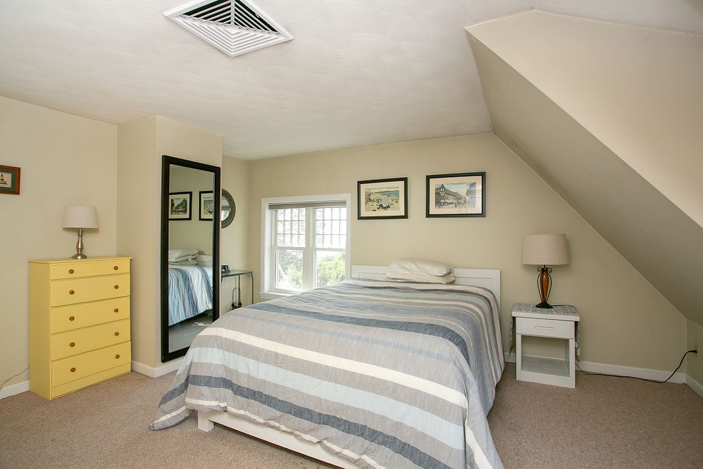 1 Seaview Avenue 4