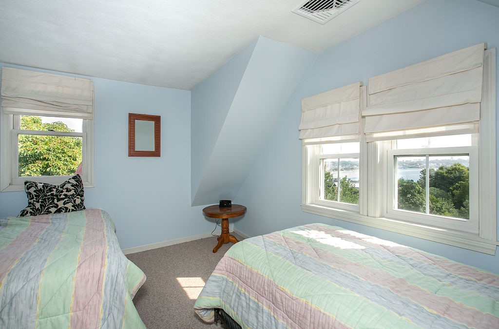 1 Seaview Avenue 4