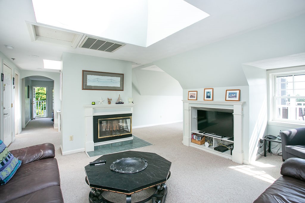 1 Seaview Avenue 4