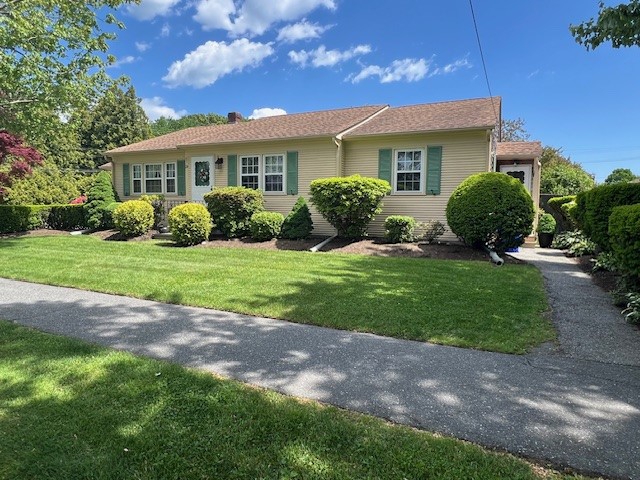 24 Garfield Avenue West