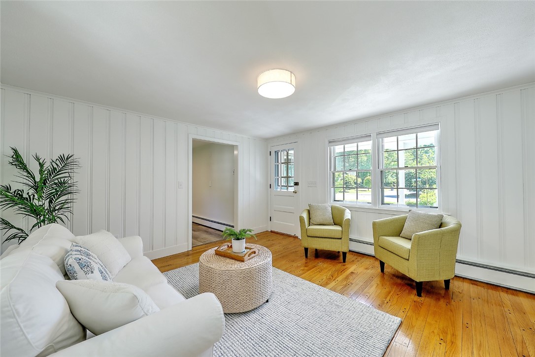 1 Briarwood Drive
