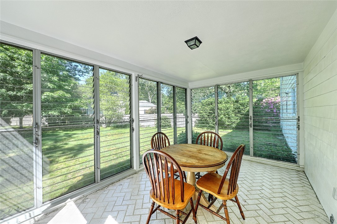 1 Briarwood Drive