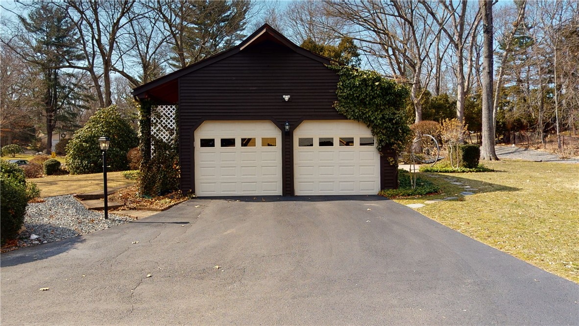 540 Country View Drive