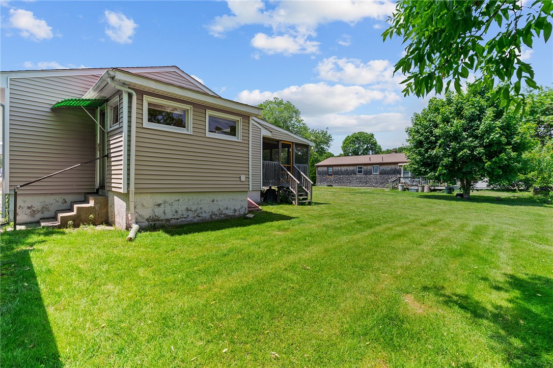 11 Custer Avenue
