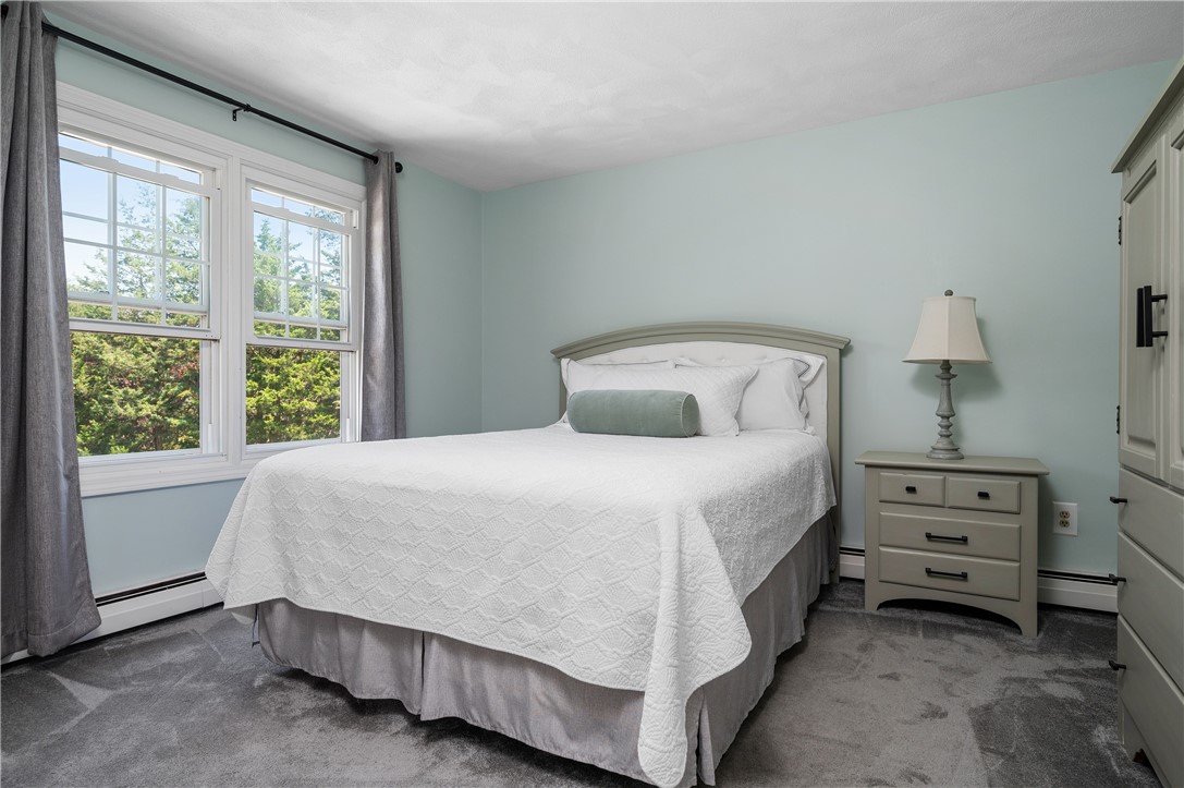 40 Candlewood Drive
