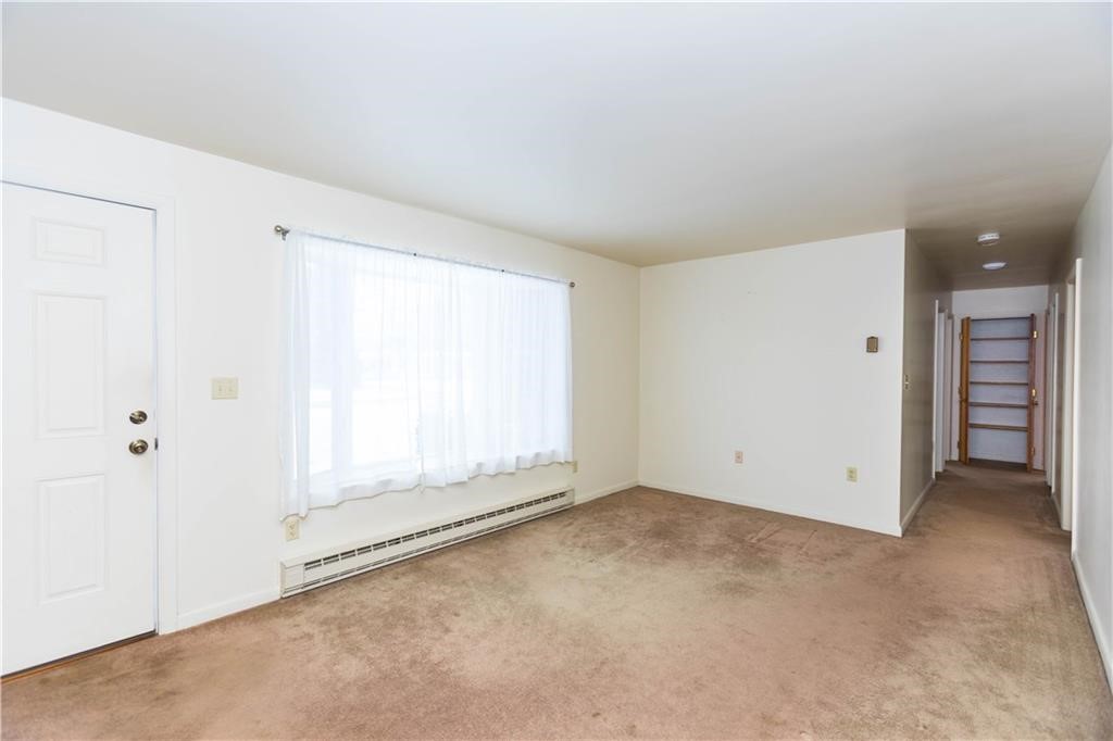 8 Barton Lane