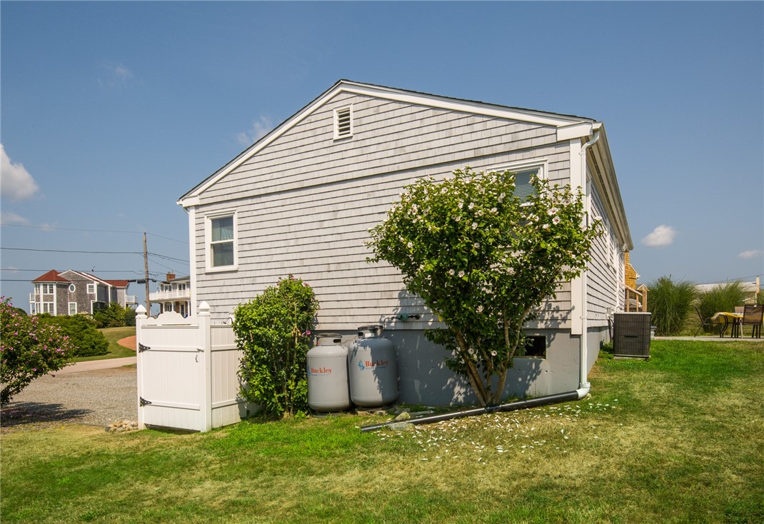 14 LARCH Avenue