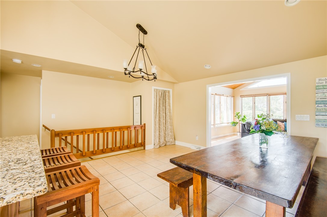 14 LARCH Avenue